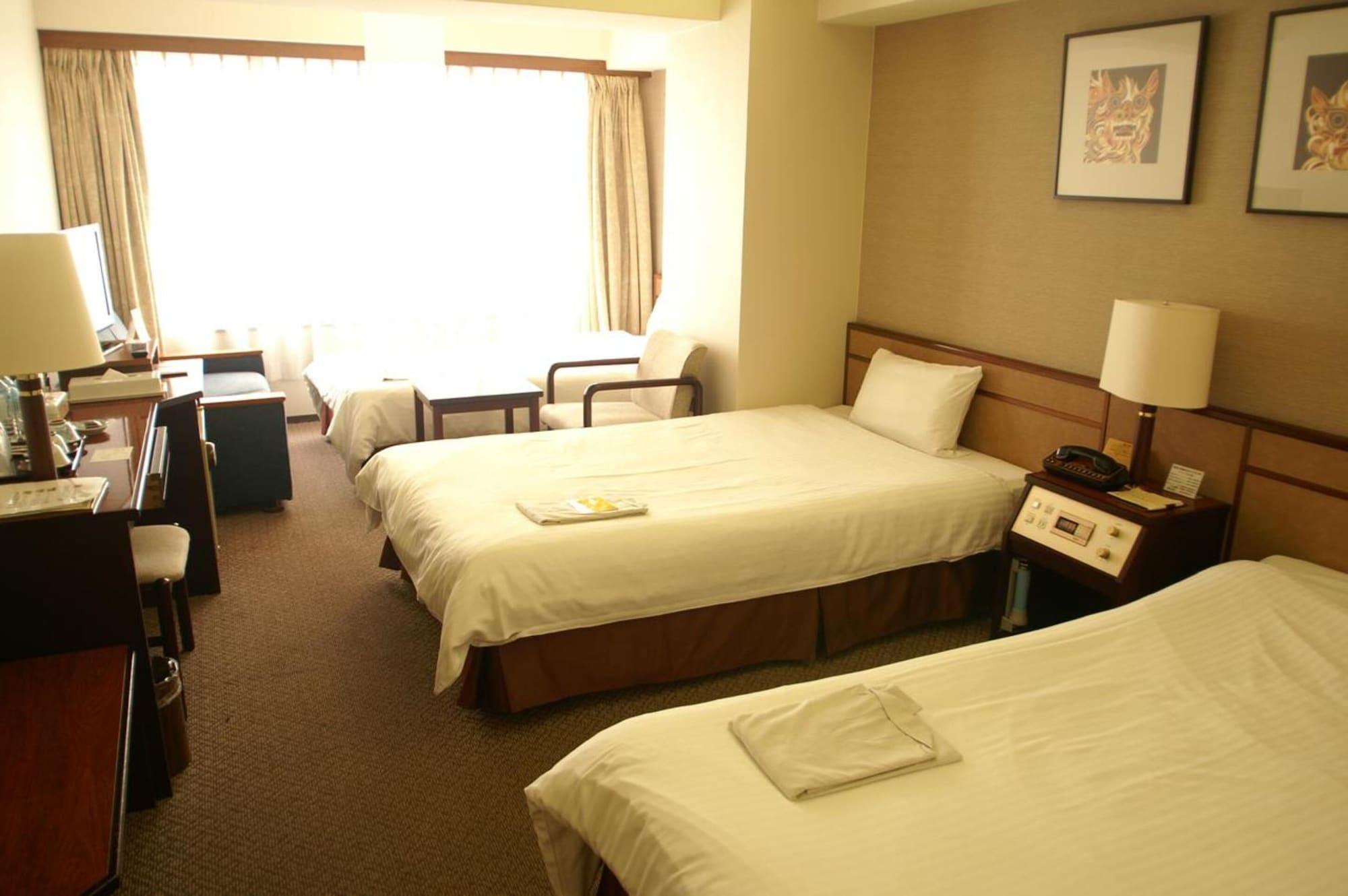 Ryukyu Sun Royal Hotel Naha Extérieur photo