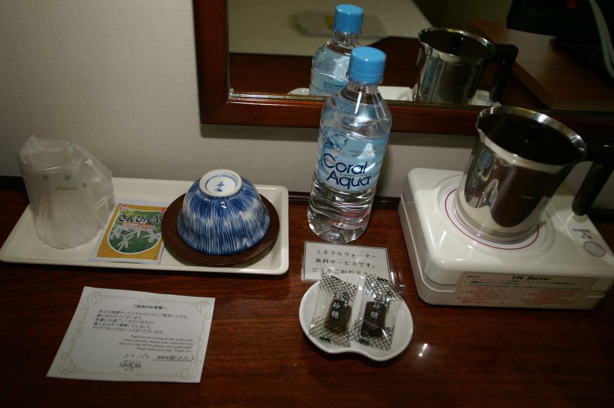 Ryukyu Sun Royal Hotel Naha Extérieur photo