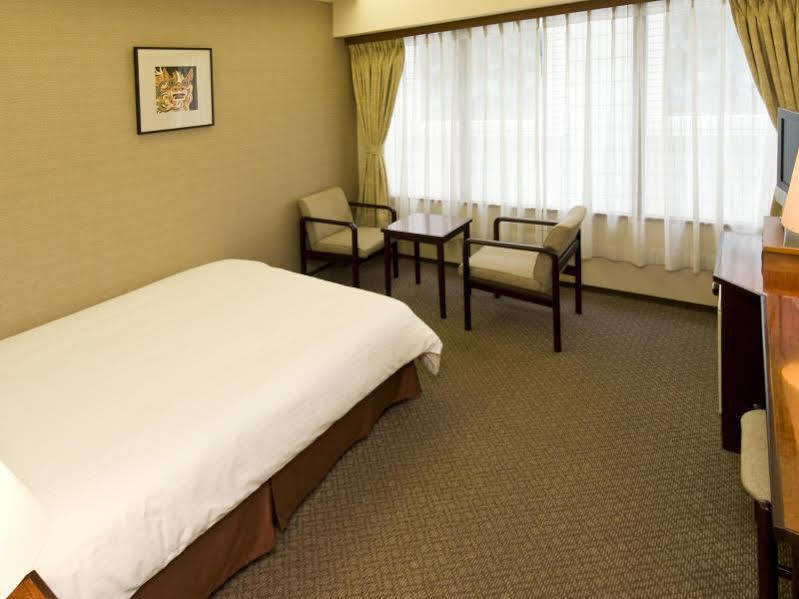 Ryukyu Sun Royal Hotel Naha Extérieur photo